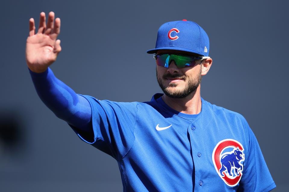 Kris Bryant waving goodbye